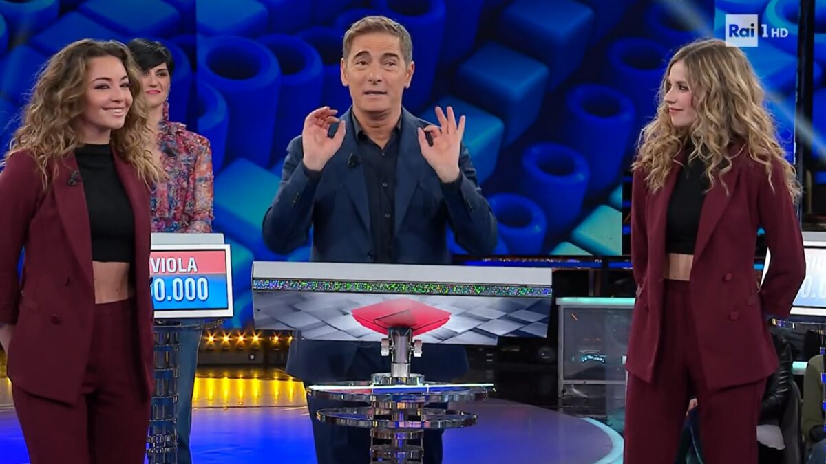Quale canzone ballano le professoresse Linda Pani e Greta Zuccarello de L’Eredità?