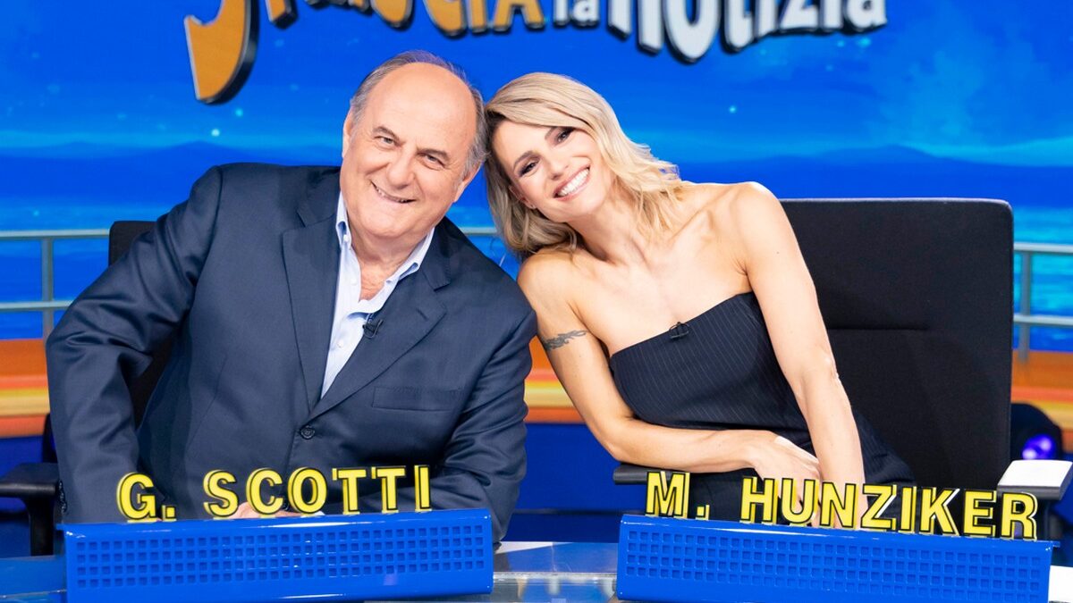 Striscia la Notizia: Gerry Scotti e Michelle Hunziker tornano alla conduzione