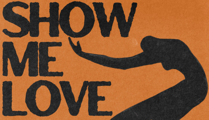 Show Me Love, WizTheMc e Bees & Honey: testo, traduzione in italiano e significato della canzone