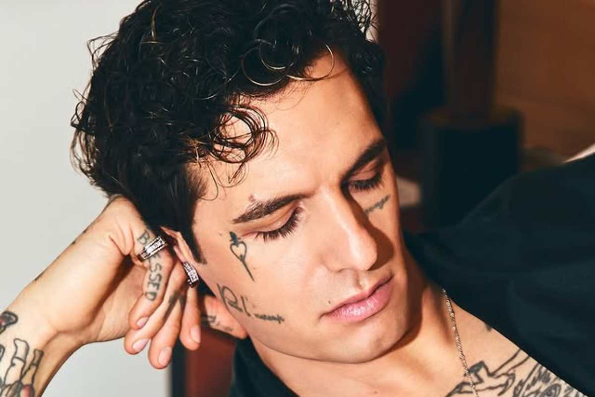 Comuni mortali, il nuovo album di Achille Lauro: i dettagli e i brani