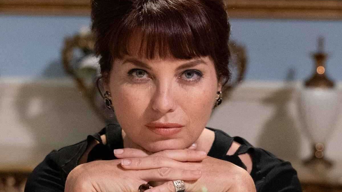 Il Paradiso delle Signore nuova stagione: che ne sarà della contessa Adelaide. Resta nel cast Vanessa Gravina?