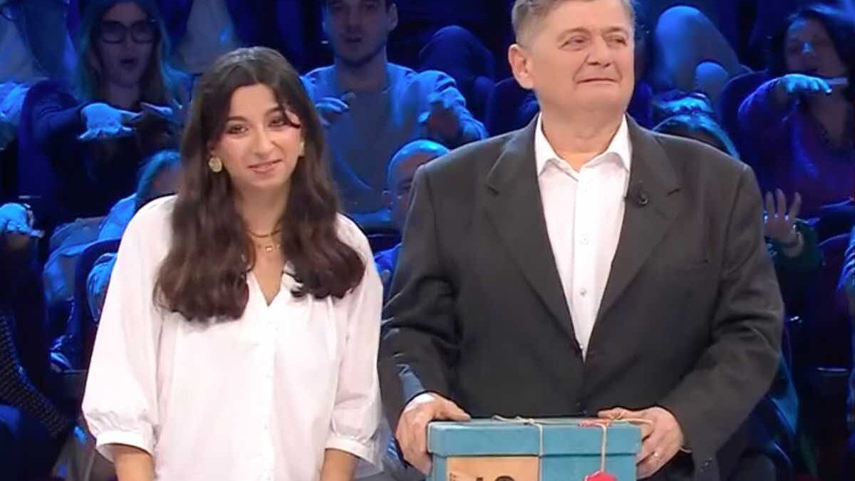 Affari Tuoi, vincita di stasera 3 aprile 2025: qual è la cifra portata a casa