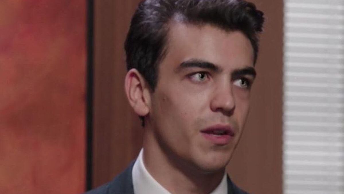 Com’è morto l’attore Andrea Savorelli de Il Paradiso delle Signore: lutto nella soap