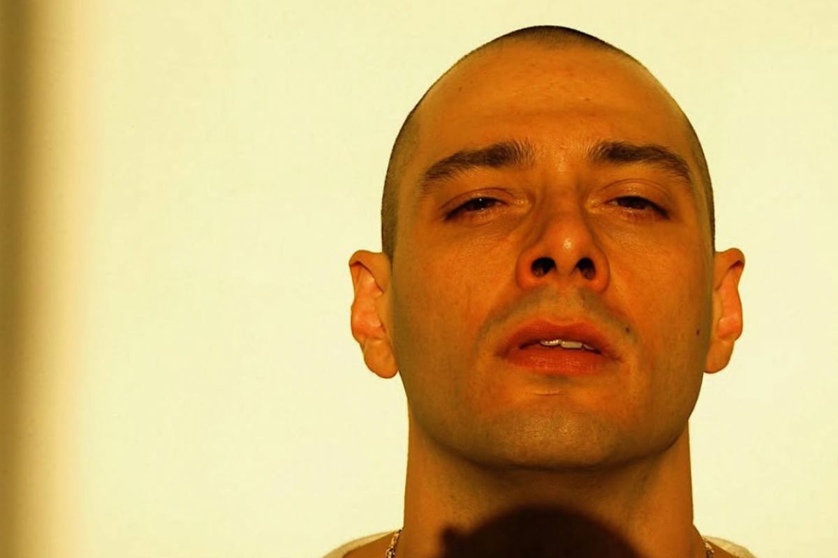 Fabri Fibra: età, carriera, vita privata, canzoni e successi del rapper