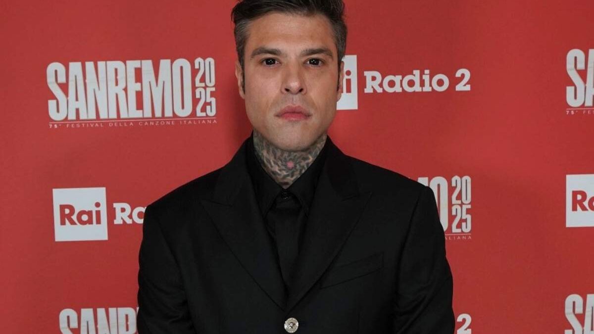Fedez: età, dove vive, ultime uscite, la carriera del rapper
