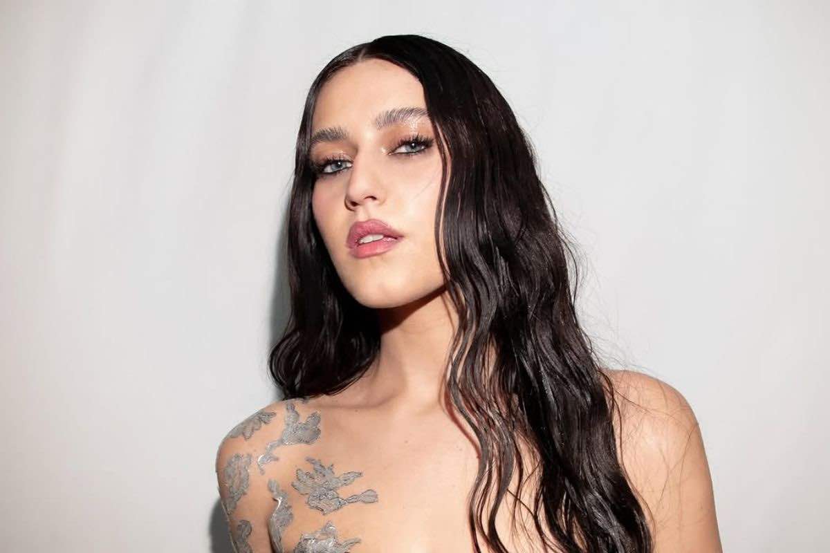 Gaia rompe i tabù: si mostra con l’acne su Instagram e manda un messaggio ai fan. Il video