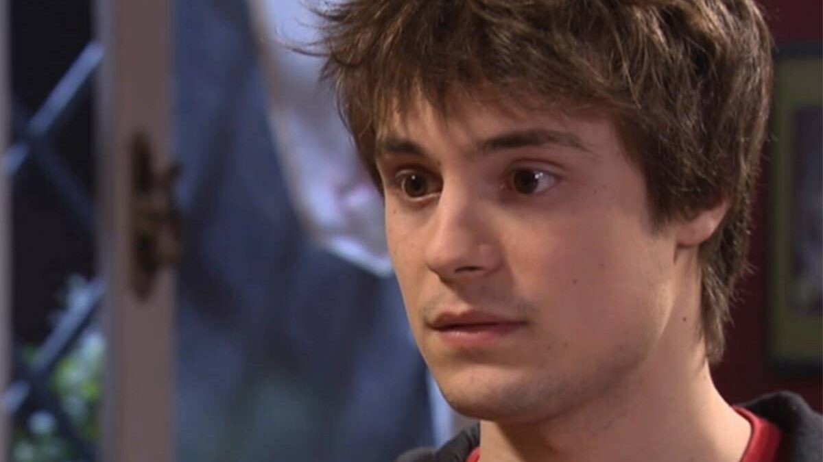 Un Posto al Sole: chi è Gianluca e perchè è ritornato a Napoli