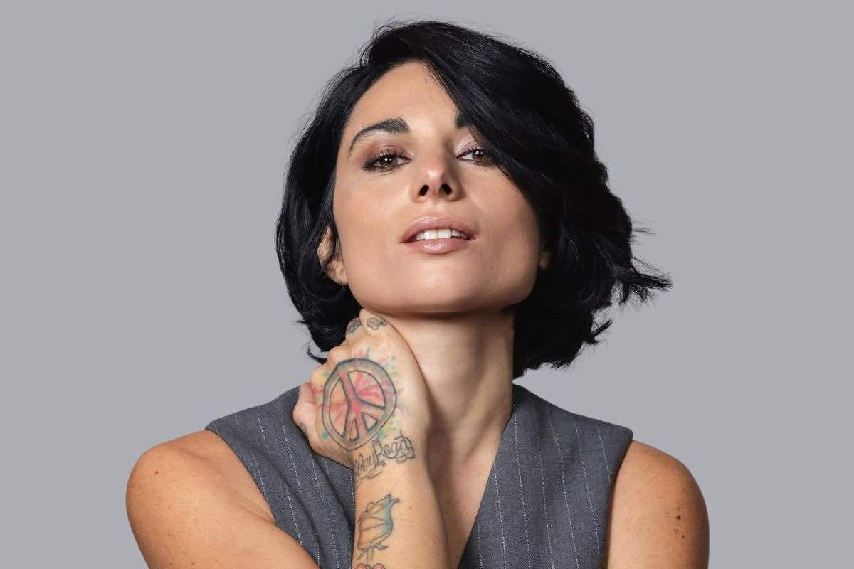 Giordana Angi, nuovo singolo per la cantante. L’ex di Amici torna con “Strade”