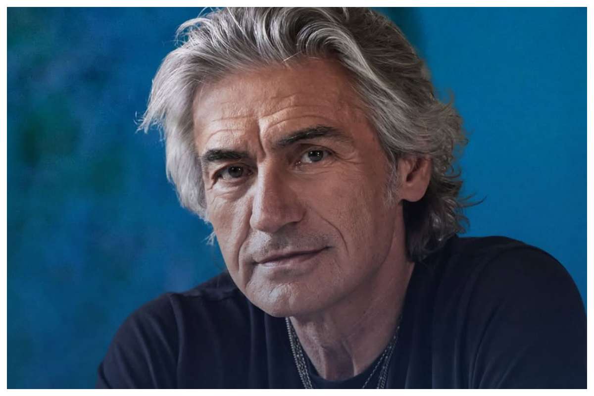 Luciano Ligabue festeggia i 30 anni di “Buon compleanno Elvis”: la nuova versione dell’album