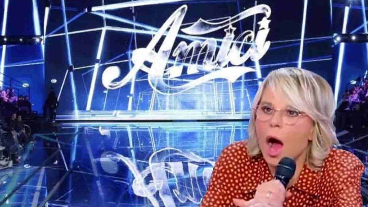 Amici, prevista una doppia eliminazione sabato 19 aprile: quinta puntata ad alta tensione