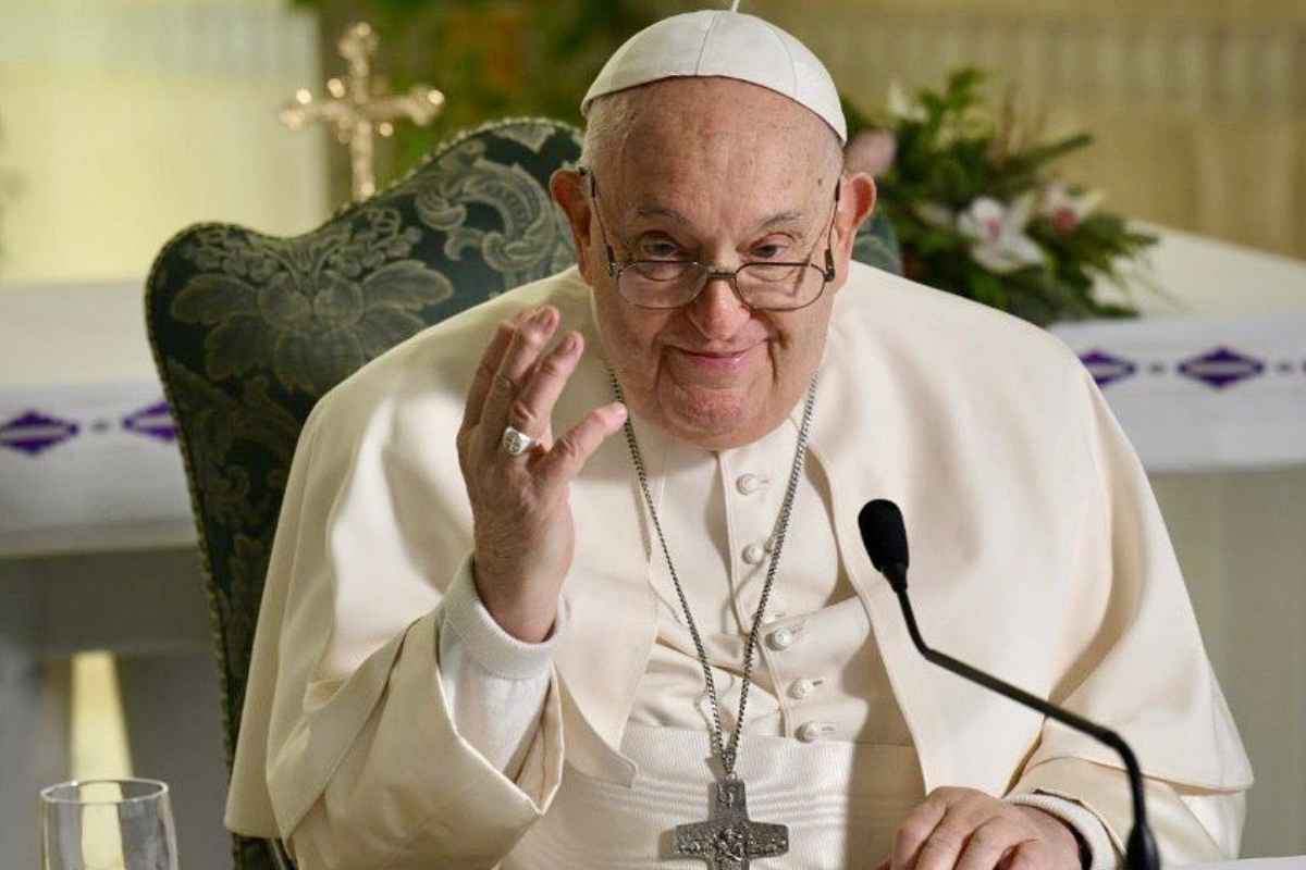Anticipazioni stasera Chiamatemi Francesco, il Papa della gente: cast, trama, quante puntate sono, come sta il Pontefice