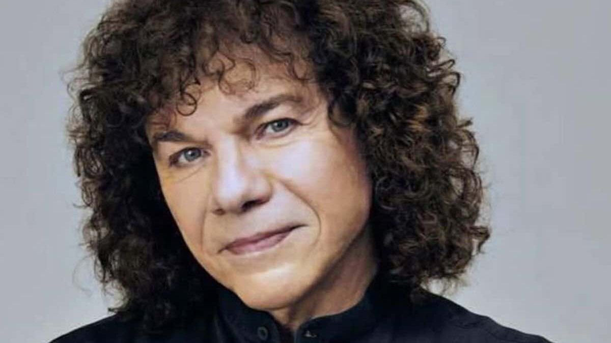 Riccardo Cocciante: età, carriera e vita privata del cantante