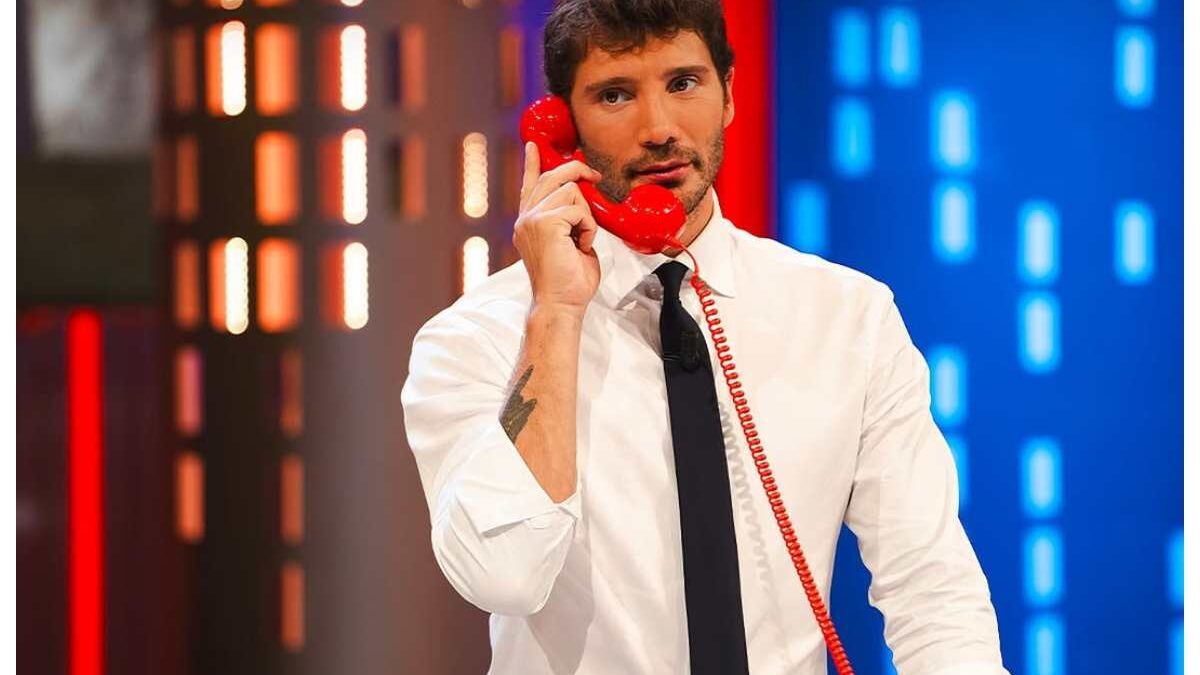 Affari Tuoi, la partita è terribile: finisce malissimo, la reazione di Stefano De Martino