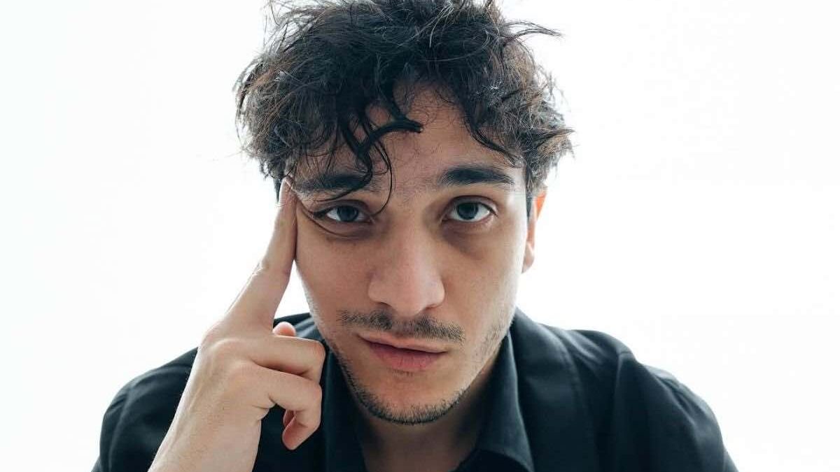 Testo e significato di Alibi, la nuova canzone di Tananai