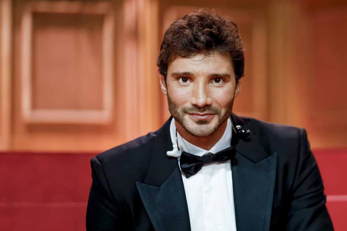 cosa ha detto de martino su amici