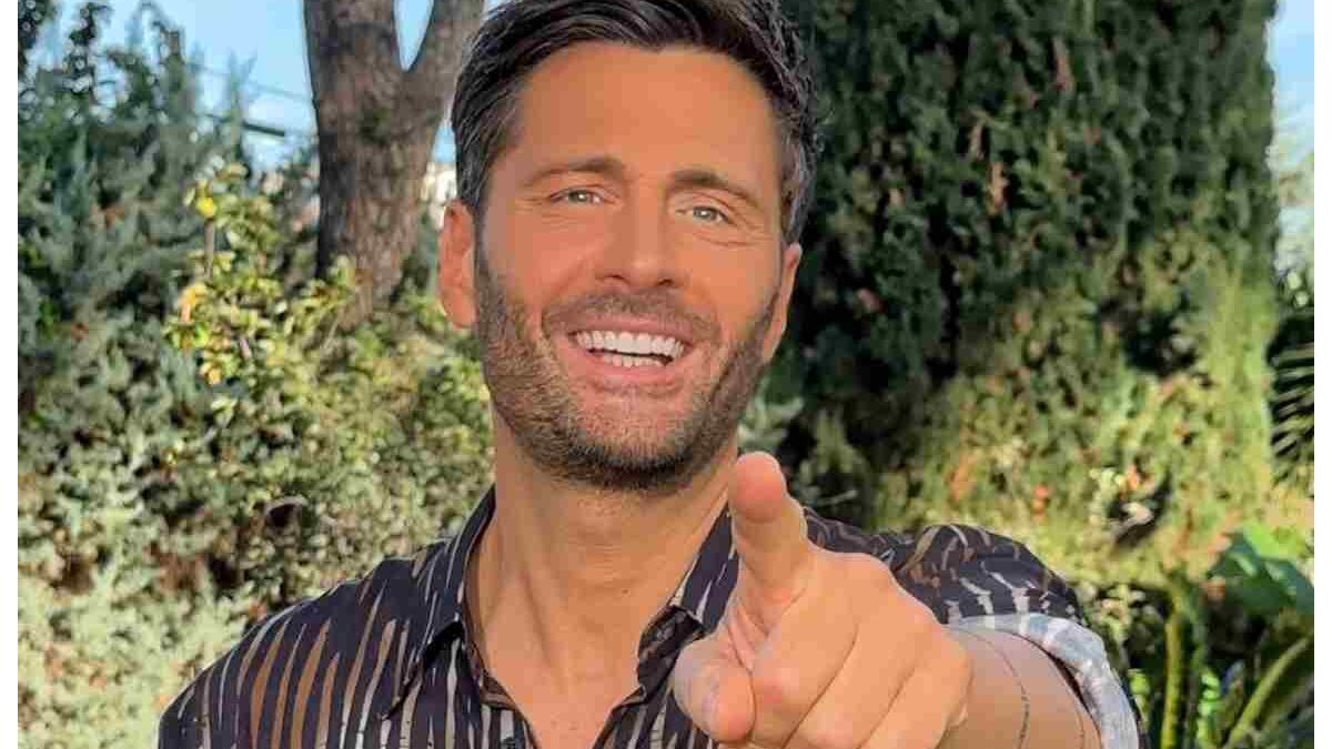 Filippo Bisciglia: età, dove vive, la lite con Maria De Filippi, la compagna Pamela, malattia