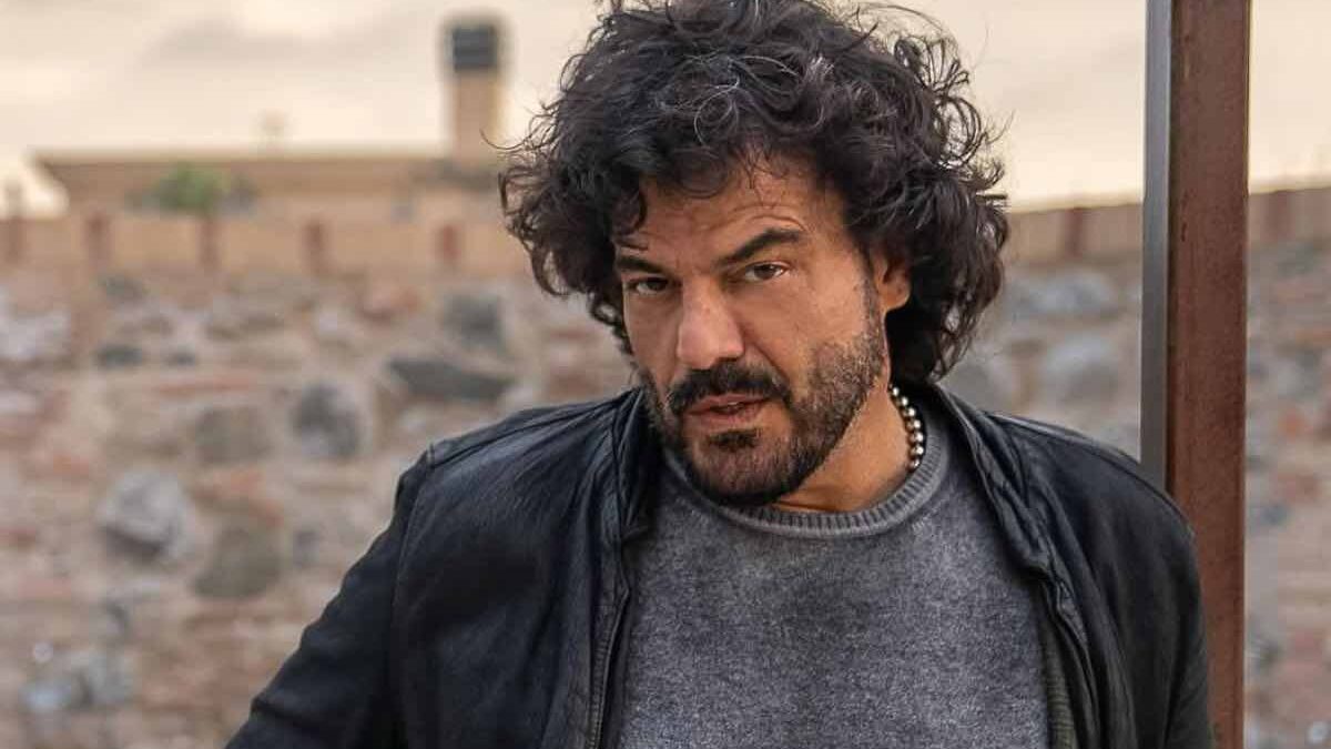 Francesco Renga costretto a fermarsi per problemi di salute: come sta