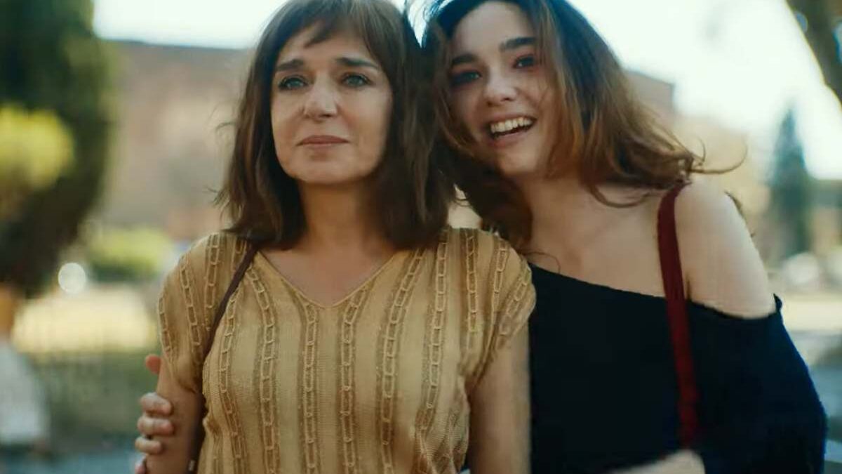 Fuori, dove vedere il film di Martone con Valeria Golino, Matilda De Angelis e Elodie