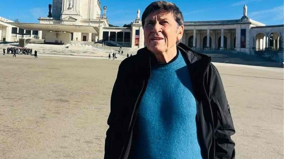 Gianni Morandi, fan preoccupati per lui: la foto con l’occhio coperto, cosa succede