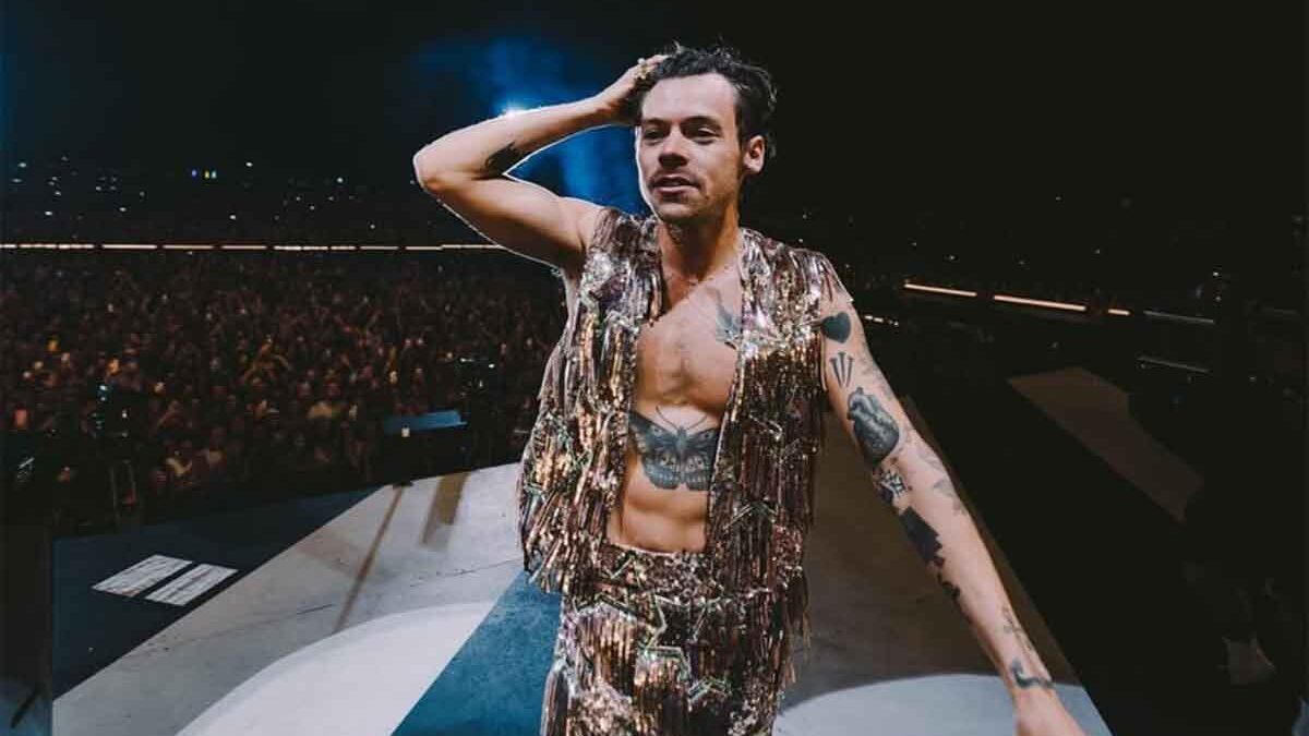 Harry Styles, l’Italia come rifugio creativo: da Roma a Civita di Bagnoregio, tra arte, fan e ispirazione
