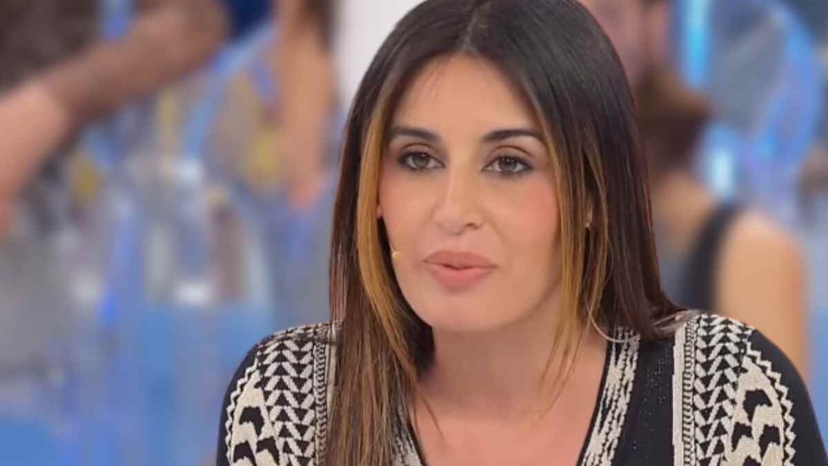 Chi è e cosa fa Luana di Uomini e Donne: tutto sulla dama del trono over