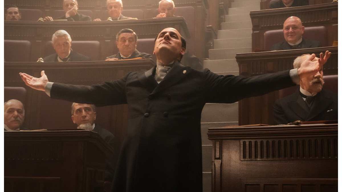 Mubi porta la serie su Mussolini oltre oceano: in arrivo in USA e America Latina