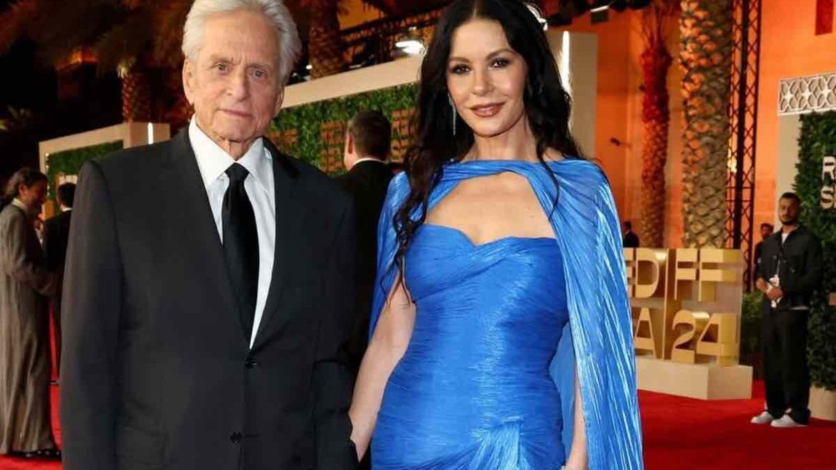 Carys, la figlia di Michael Douglas e Catherine Zeta Jones è identica alla mamma: bellissima
