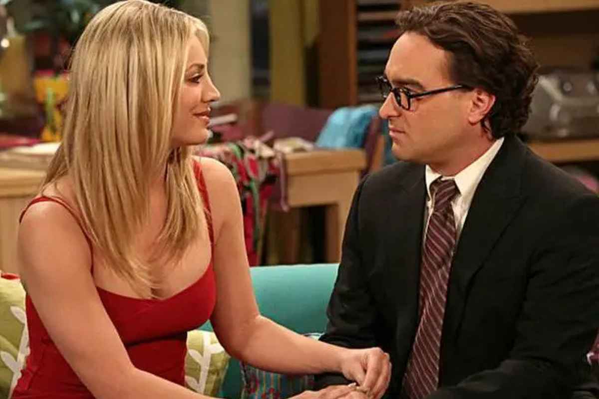 amore kaley cuoco e johnny galecki
