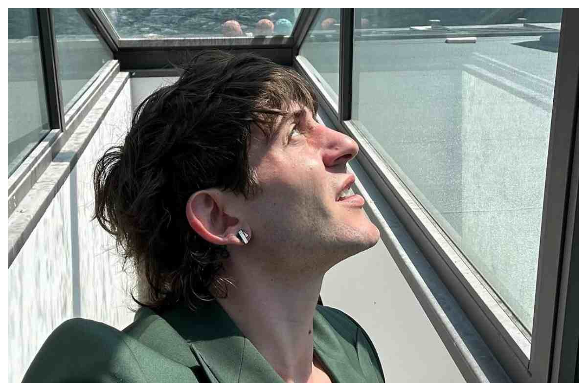 Rkomi tutto sull'artista milanese