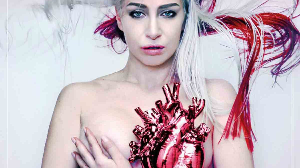Romina Falconi: Cuori rotti, anime nude e un disco che diventa film
