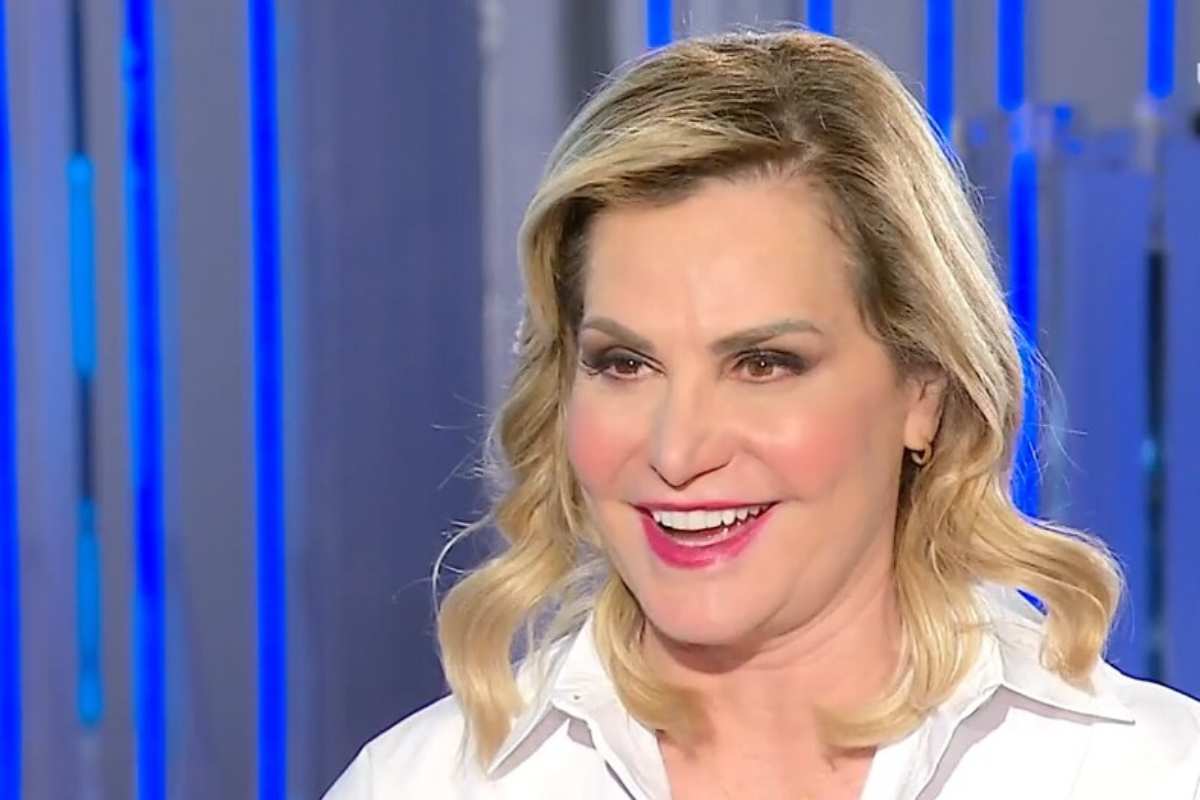 «Perché ho accettato il ruolo di opinionista». Simona Ventura torna in una nuova veste all’Isola dei Famosi