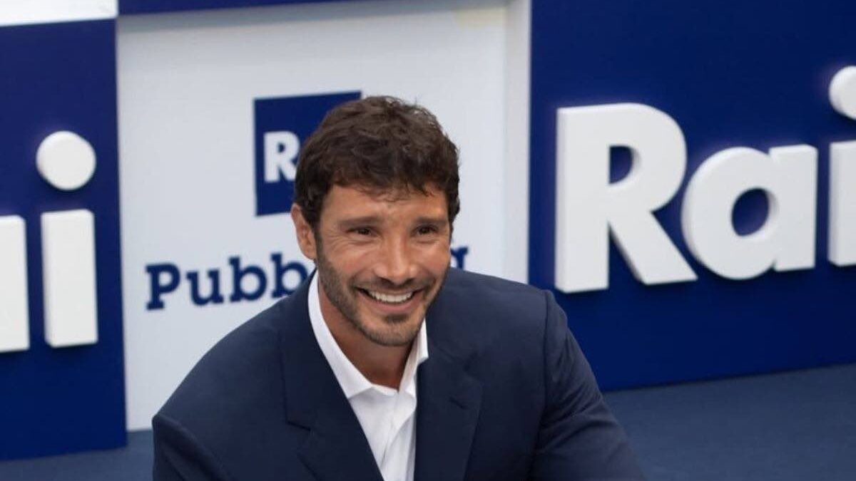 Stefano De Martino e il futuro di Stasera tutto è possibile: le parole del conduttore Rai