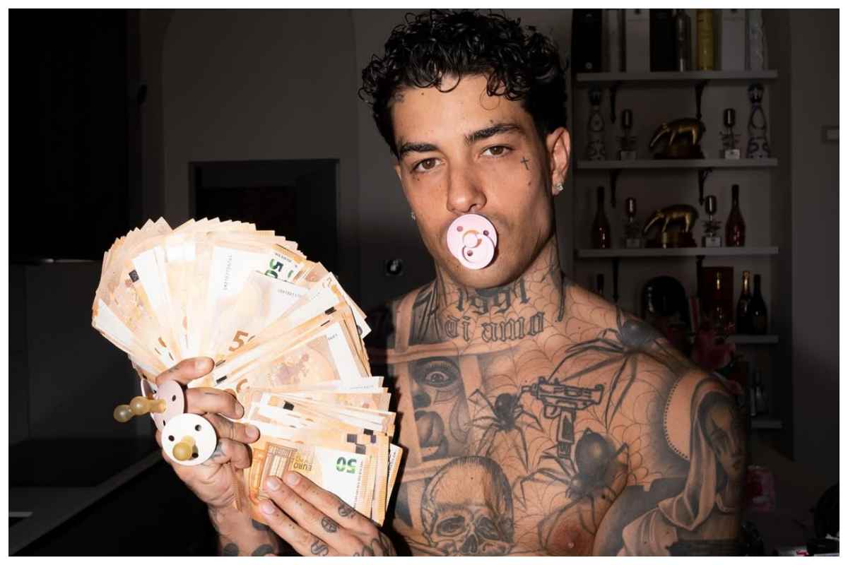 Tony Effe Papa i commenti dei vip