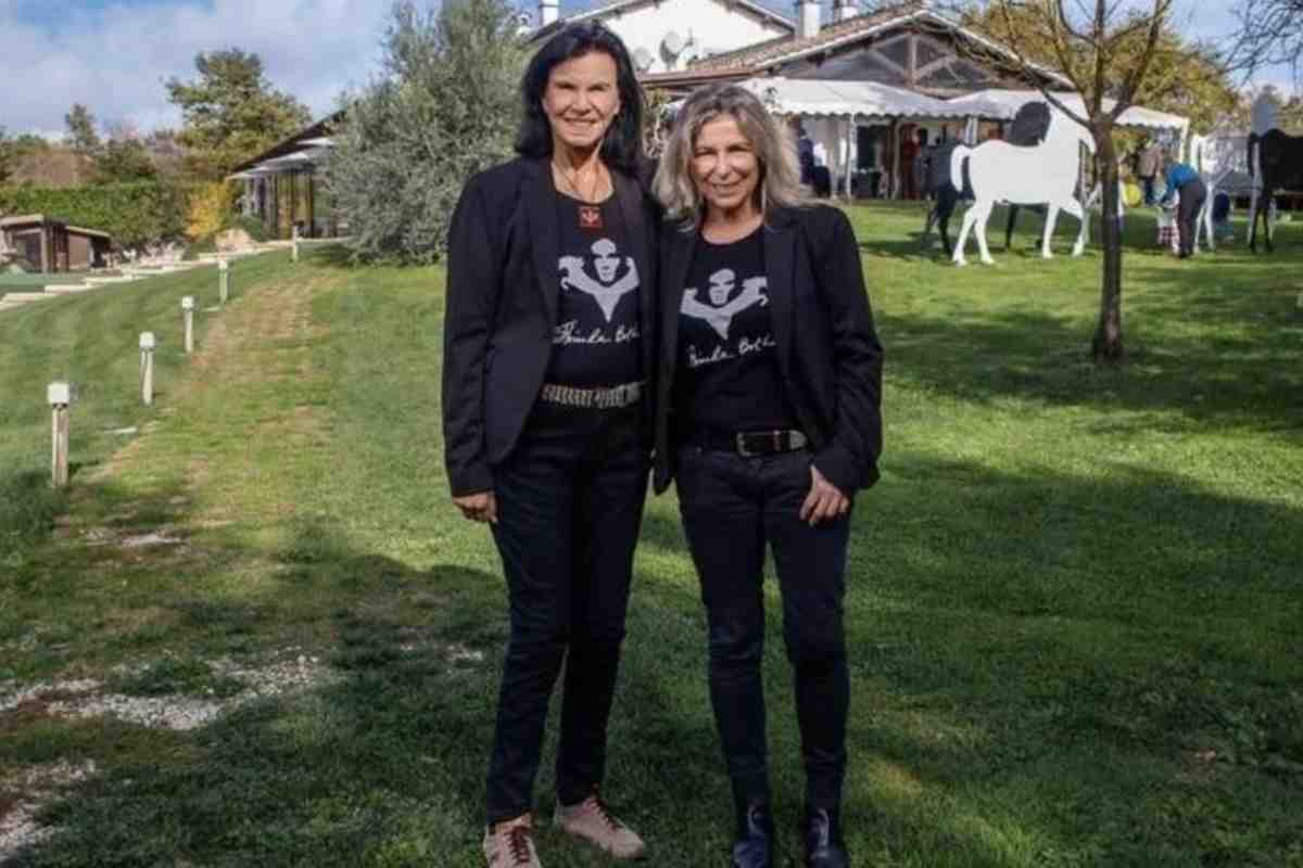 Florinda Bolkan e Natasha Hovey Acqua e sapone 