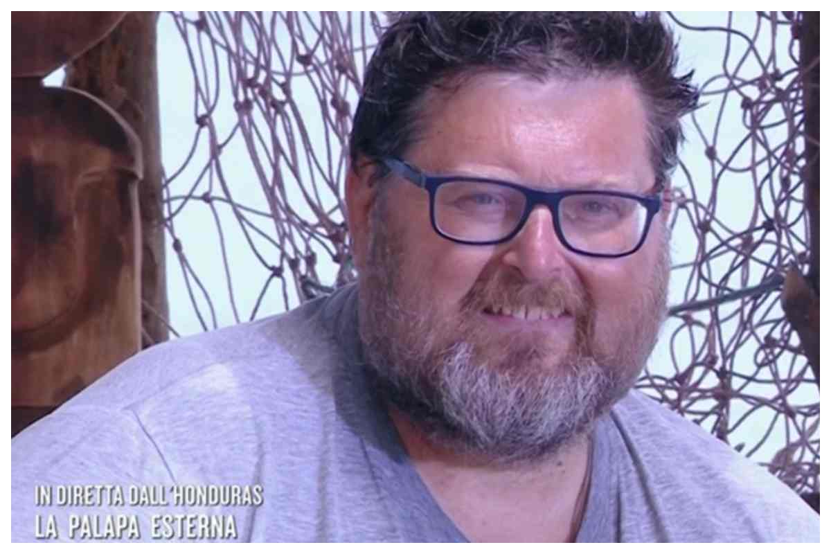 Quanti chili ha perso Mario Adinolfi all’Isola dei Famosi. “E’ la prima volta che dimagrisco”.