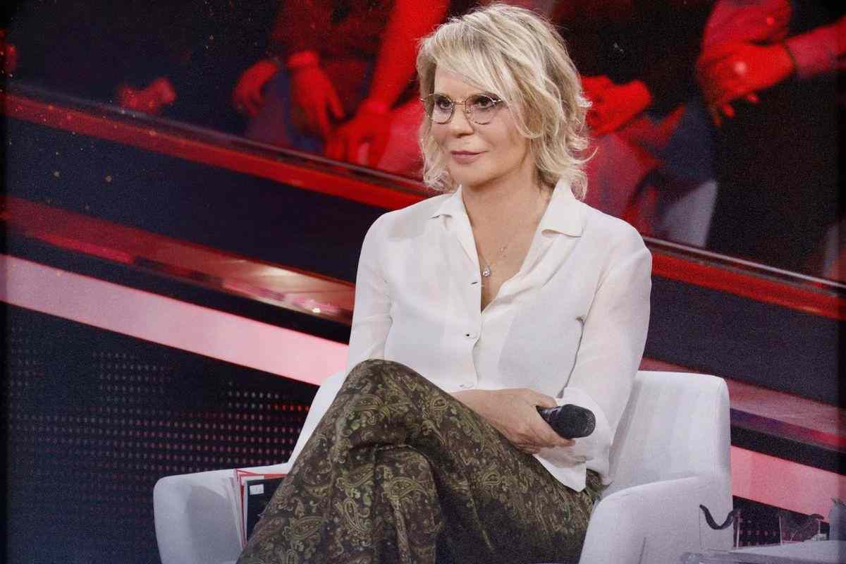 Maria De Filippi pronta a cambiare i Prof di Amici? Clamorosi addii