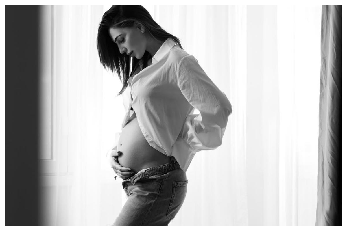 Anna Tatangelo in dolce attesa