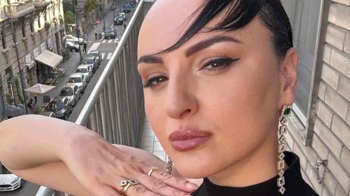 Arisa ritorna dal suo ex: beccati insieme. I motivi dell’addio e il riavvicinamento