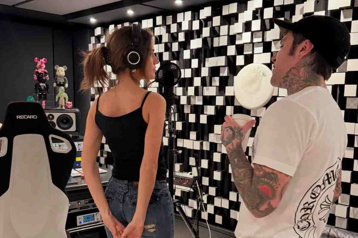 clara fedez cosa sta succedendo