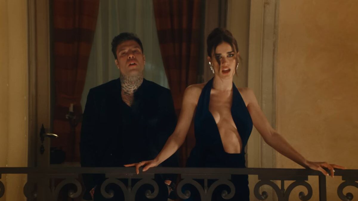 Che cosa sta succedendo tra Clara e Fedez