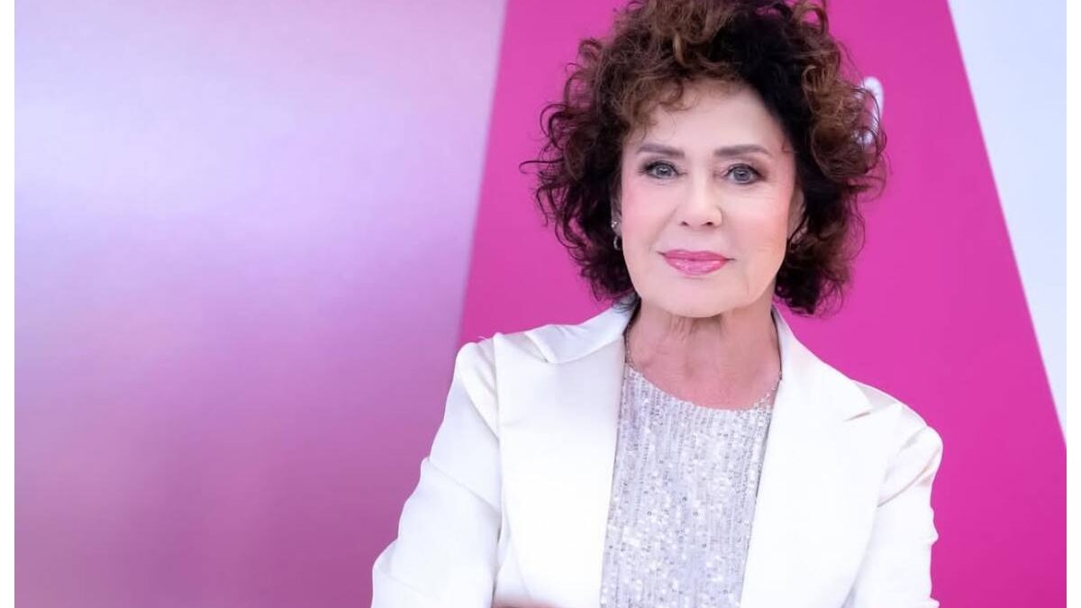 Corinne Clery: età, fidanzato, ex marito e figli, dove vive, prima e il dopo