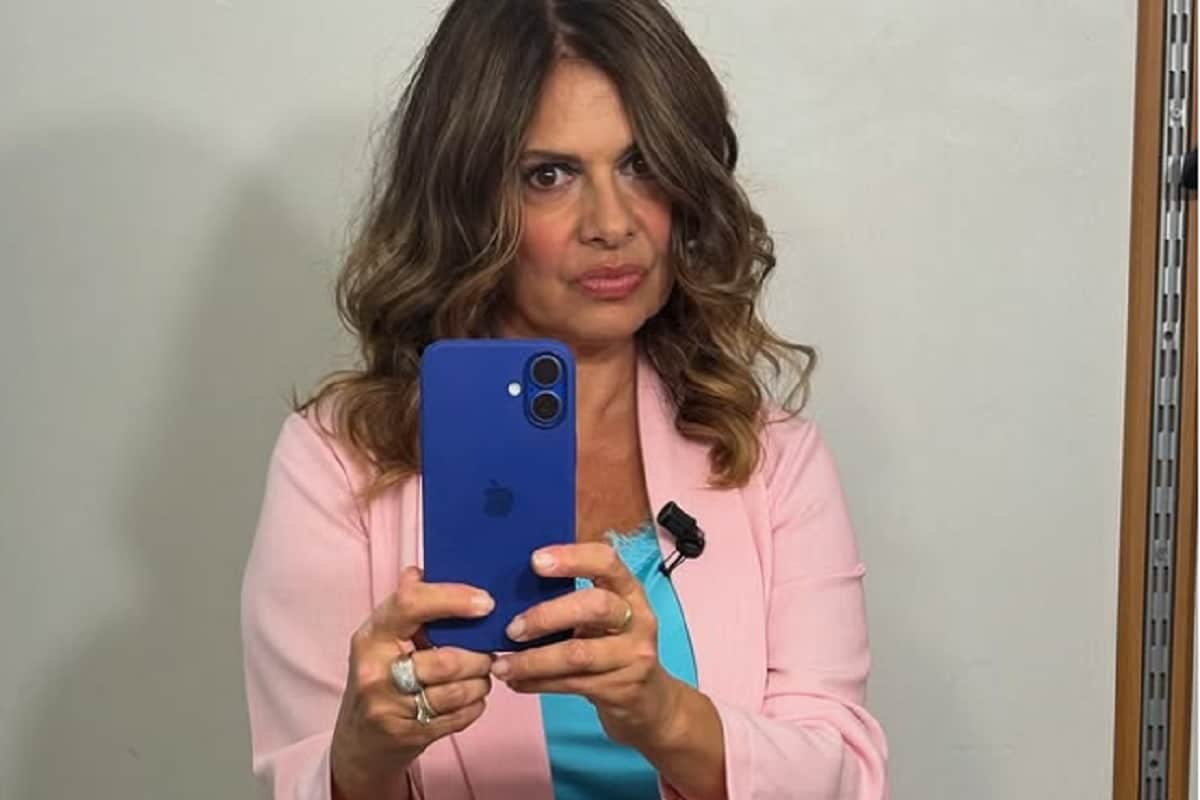 debora caprioglio cosa fa oggi