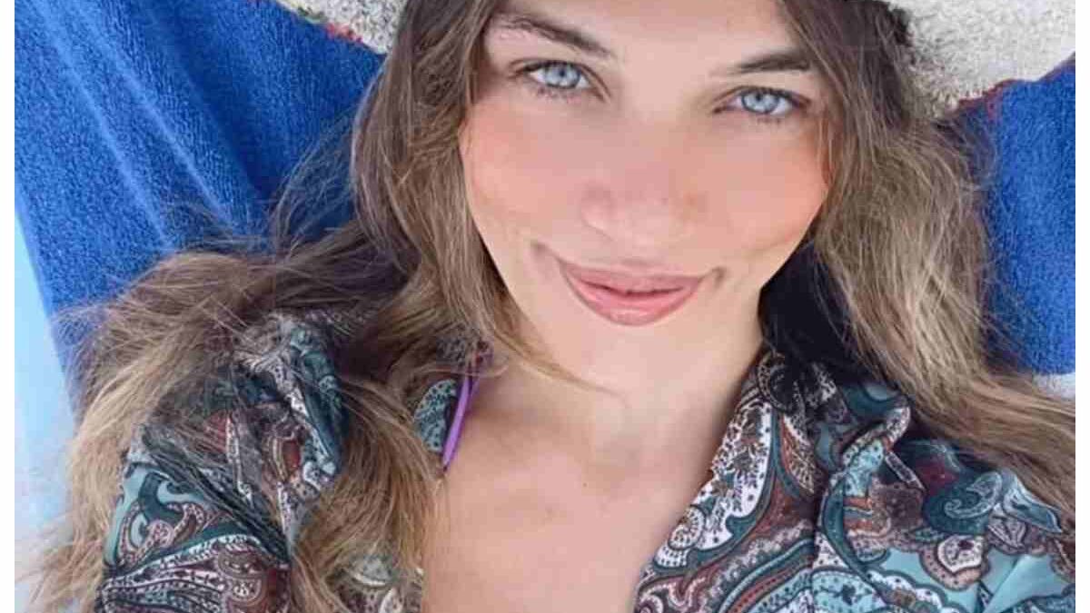 Gloria Radulescu: età, malattia, fidanzato, dove vive, studi, foto Instagram, carriera. Tutto sull’attrice de Il Paradiso delle Signore