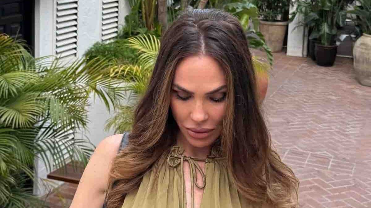 “È incinta”, la foto di Ilary Blasi che accende il gossip