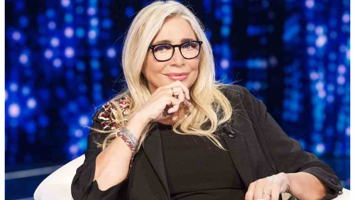 “Mara Venier furiosa con la Rai”. Cosa sta succedendo