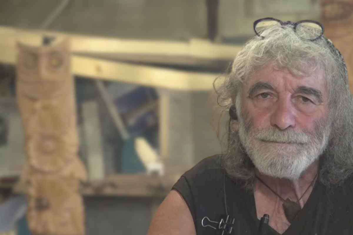 Mauro Corona, arriva la confessione sull’ex compagna: “Fuggito davanti all’altare”