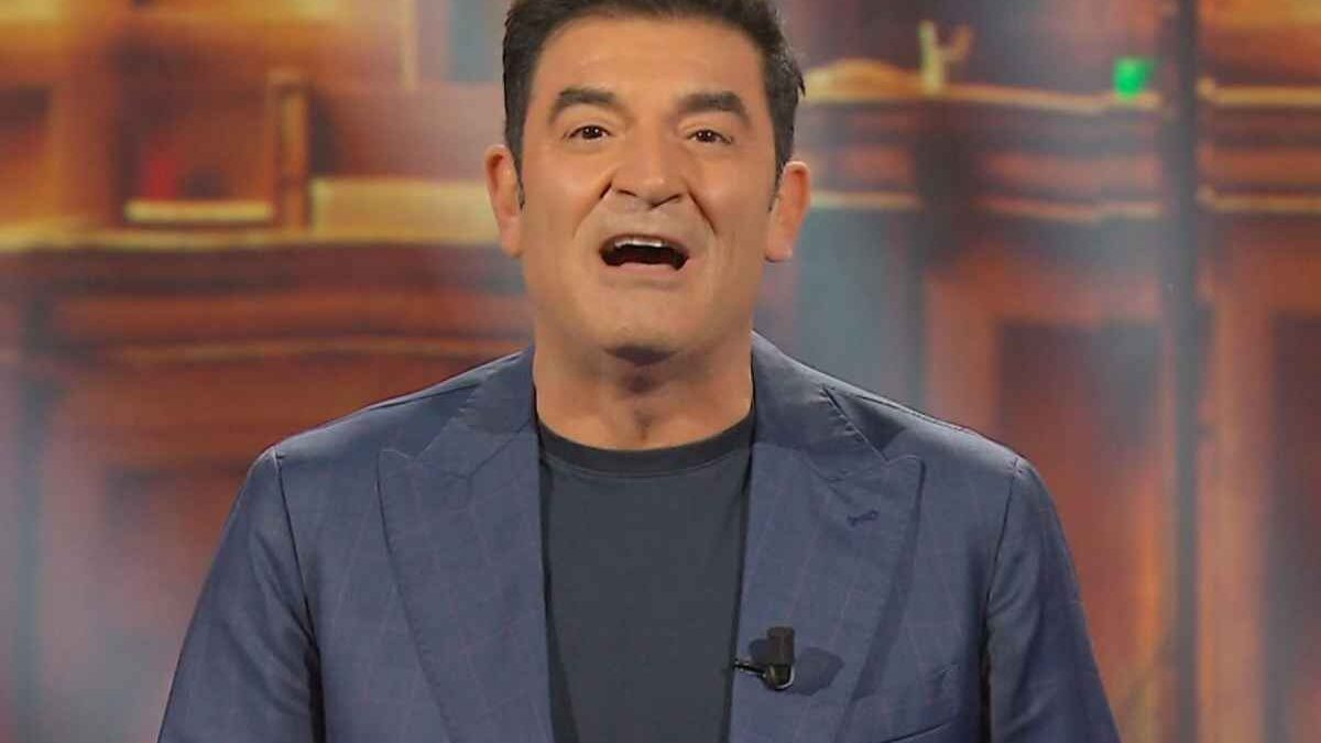 Rai, chi sostituirà Max Giusti: il nome bomba della bellissima