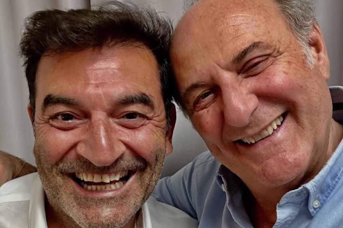 Mediaset, le novità su Max Giusti e Gerry Scotti: il futuro dei conduttori