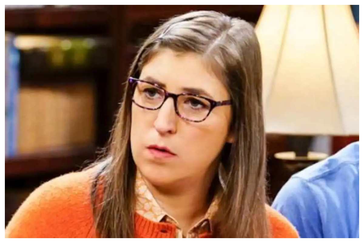 The Big Bang Theory, Amy e le sue foto private: l’attrice Mayim Bialik è bellissima