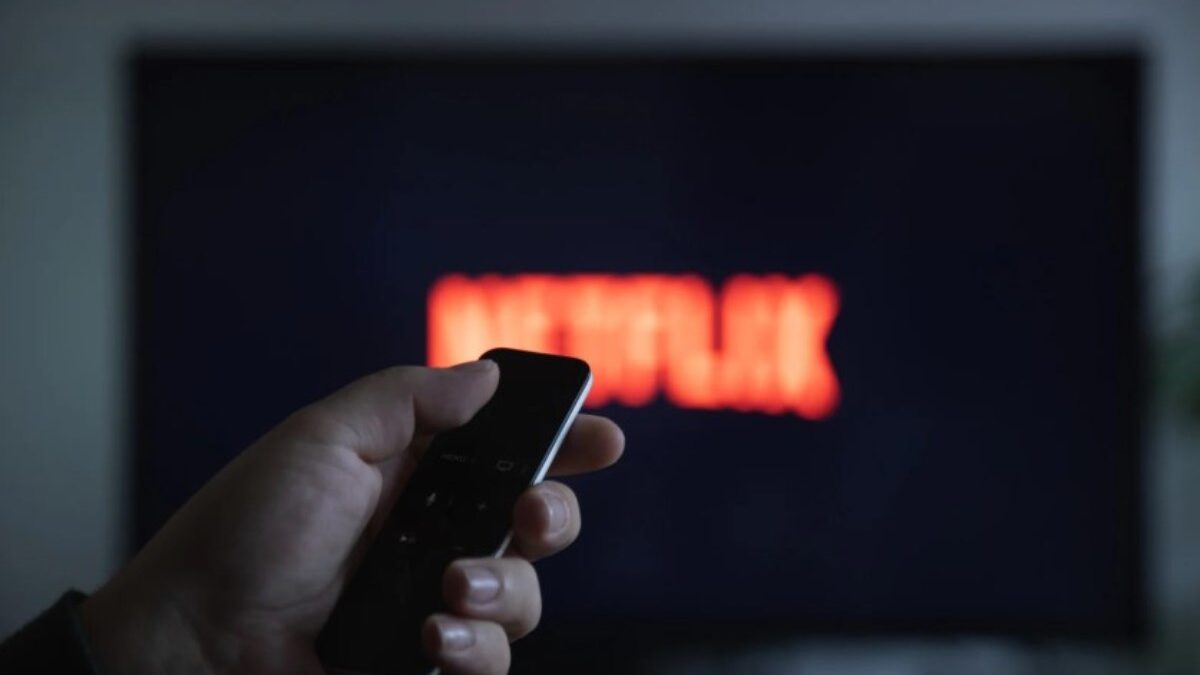Morta la star di Netflix: l’incidente stradale e la corsa disperata in ospedale